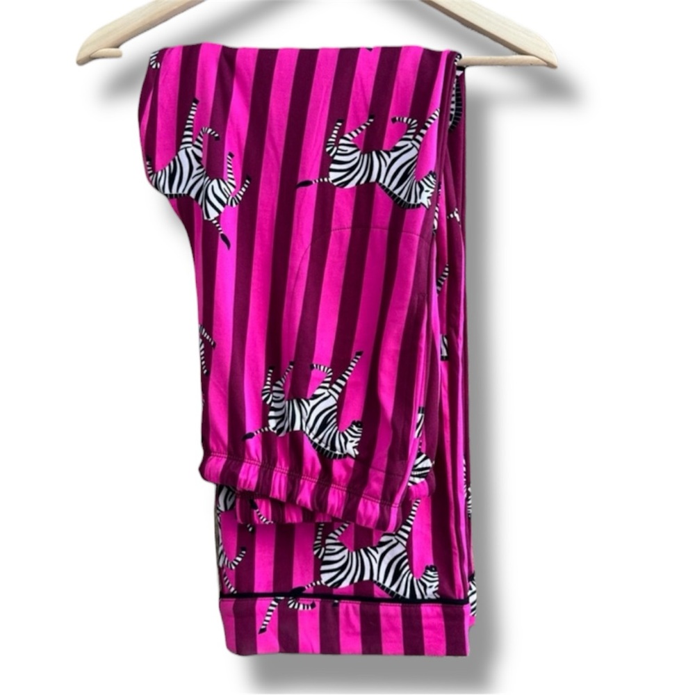 Room Service Pink Zebra Print Pajama Set Notch Collar Top - Picture 4 of 9